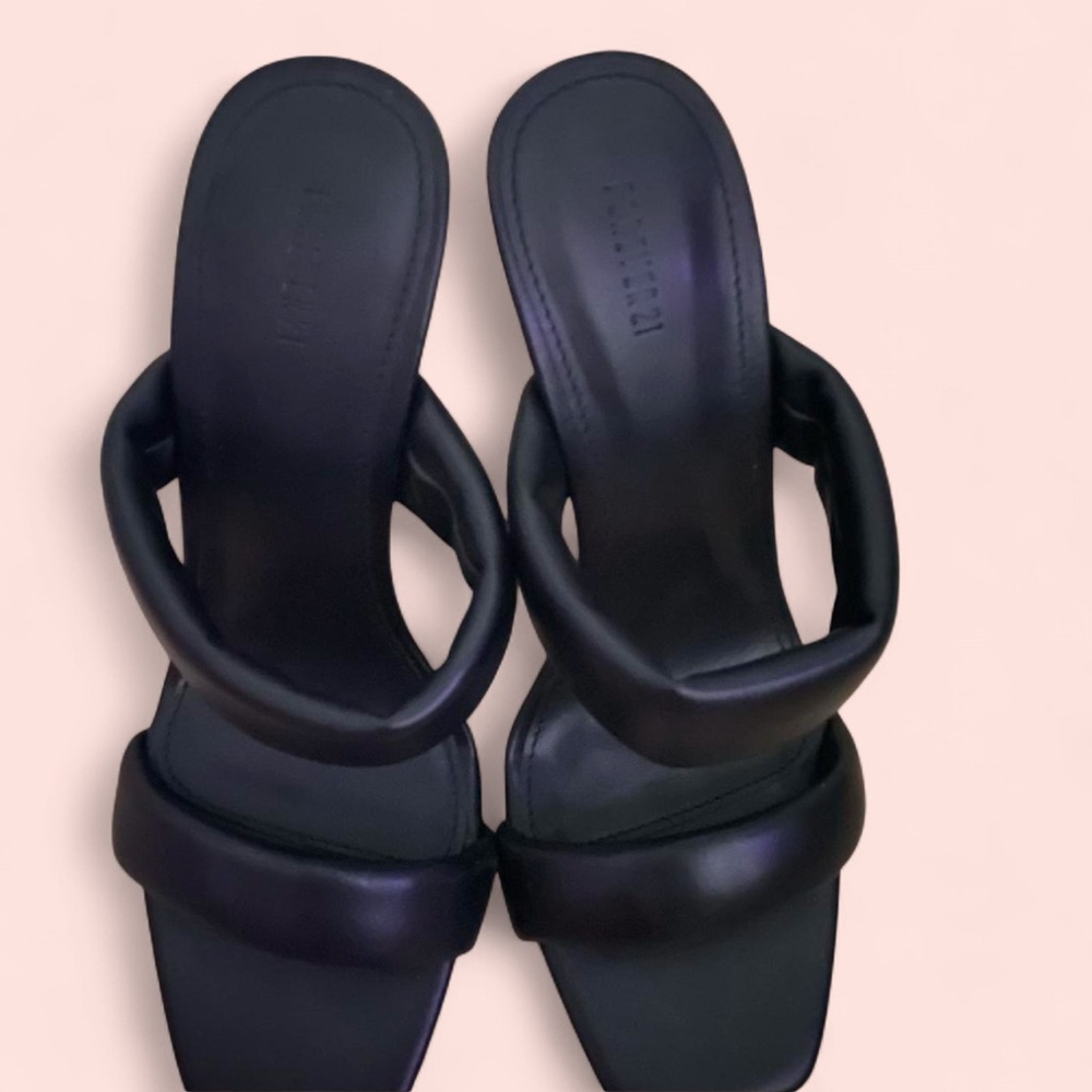 Forever 21 Black leather heels